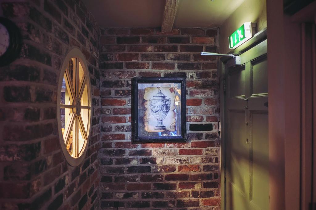 فندق Hambro Arms Milton Abbas المظهر الخارجي الصورة